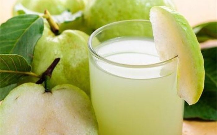 Cách bảo quản rượu ổi dùng được lâu 