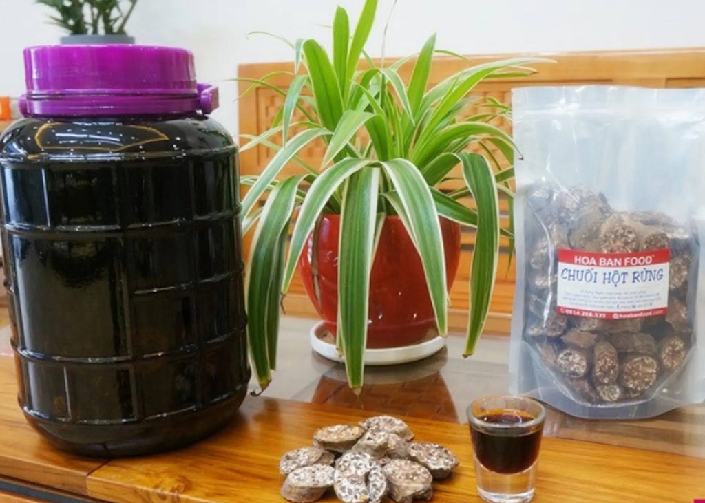 Rượu chuối hột cũng được xem là một loại rượu thuốc