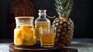 Rượu dứa: Hương vị, cách ngâm rượu dứa tại nhà cực đơn giản